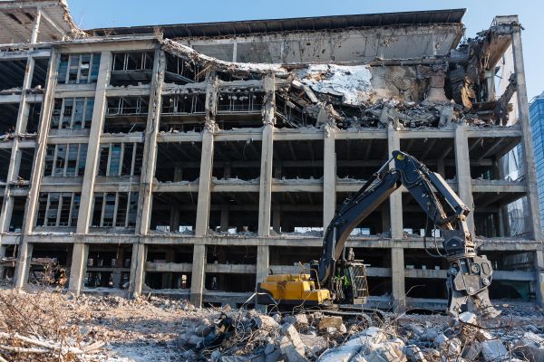 Commercial Building Demolition in Davenport