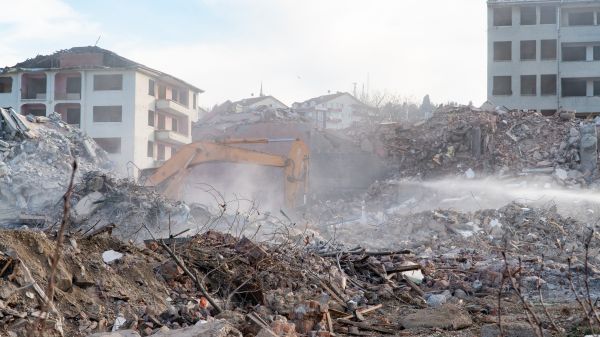 Apartment Demolition in Davenport