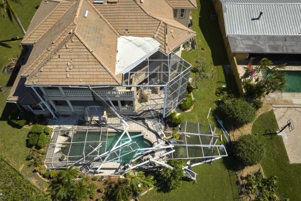 Lanai Removal in Davenport